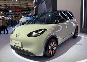 Spesifikasi Wuling Binguo EV Special Edition, mobil listrik terkeren harga Rp372 juta