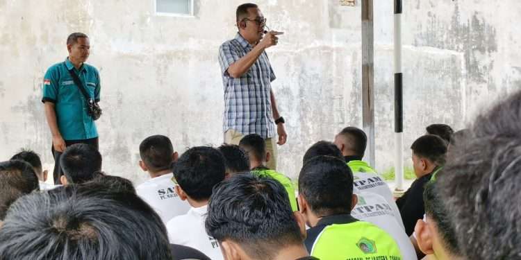 Pimpin apel gabungan, Dir Ops PT Macan Sejahtera Cahaya tegas peringatkan ini ke satpam: Jangan kalian coba-coba!