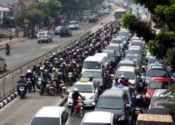 Berlaku mulai 2025, semua mobil dan motor wajib ikut asuransi
