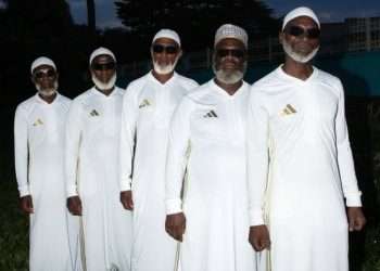 Adidas luncurkan gamis sepak bola menjelang Ramadhan