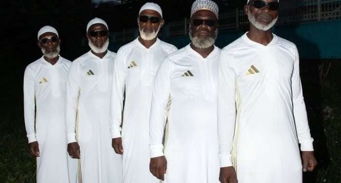 Adidas luncurkan gamis sepak bola menjelang Ramadhan