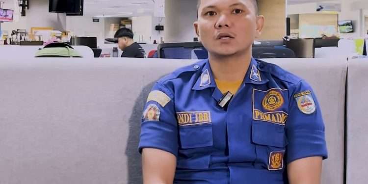 Sandi Butar-butar petugas Damkar Depok dipecat usai bongkar dugaan korupsi