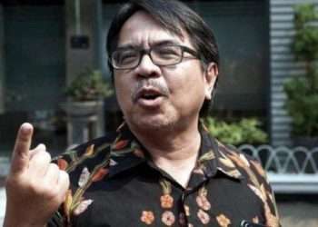 Penistaan agama? Ade Armando sebut tak ada manfaat hafalan Alquran di era digital