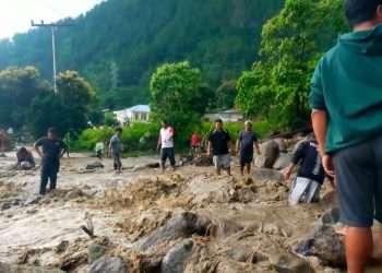 Desa Silalahi II dilanda banjir bandang, 5 rumah warga tertimbun material longsor