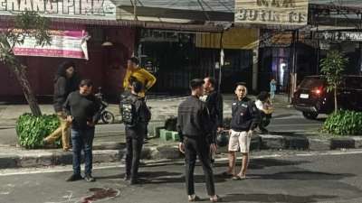 Tawuran antar kelompok di Jalan Halat Medan, satu orang tertusuk senjata tajam