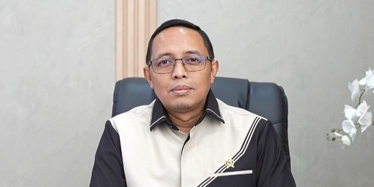 Pernah viral karena kepala babi, Hasan Nasbi mundur dari jabatan Kepala Komunikasi Kepresidenan