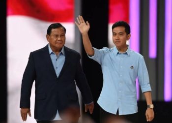 Forum Purnawirawan TNI desak MPR ganti Gibran, Prabowo pilih tahan diri