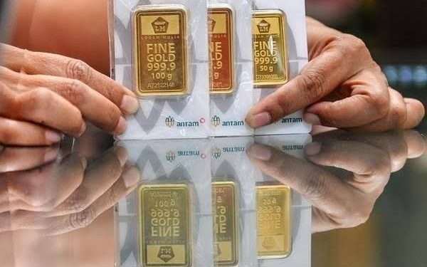 Waktunya borong! Harga emas Antam kembali turun