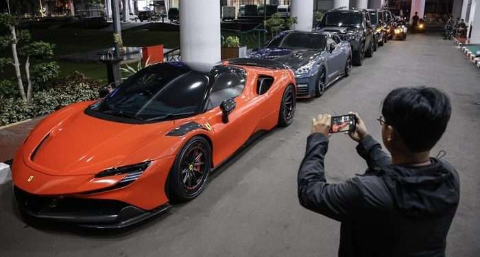 Ini penampakan mobil mewah yang disita di kasus suap hakim vonis lepas CPO