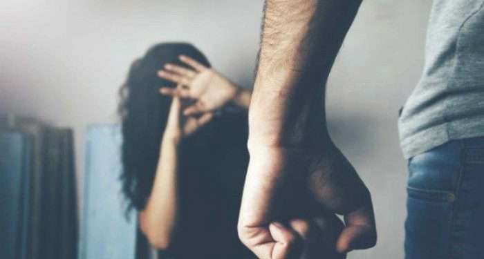 Seorang anak di Surabaya dianiaya ibu kandung gegara uang Lebaran hilang