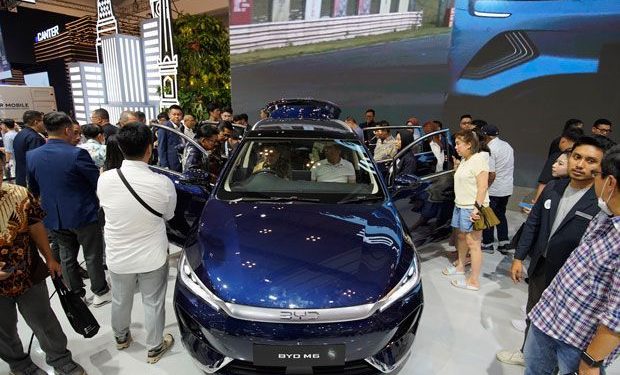 Penjualan BYD ungguli Toyota di pameran otomotif BIMS 2025