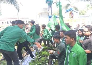 Konflik tanah wakaf, massa Al Washliyah kepung Kantor Bupati Deli Serdang