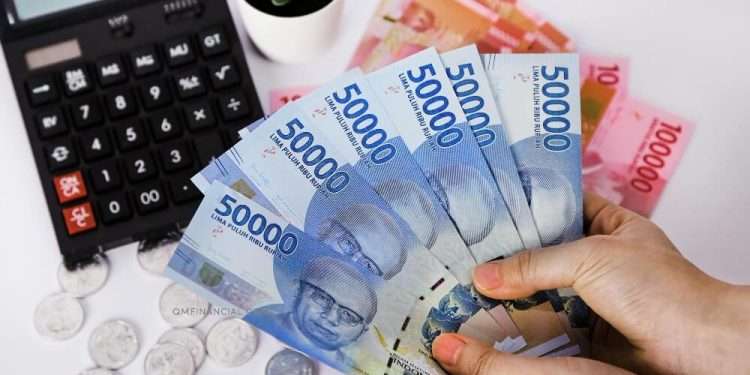 Pekerja bergaji di bawah Rp 3,5 juta akan terima bantuan subsidi upah dari pemerintah