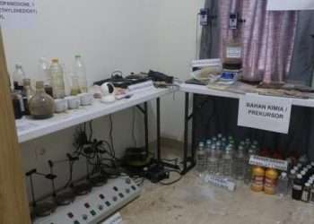 Polda Sumut Bongkar Pabrik Liquid Vape Mengandung Narkotika Senilai Rp300 Miliar di Medan