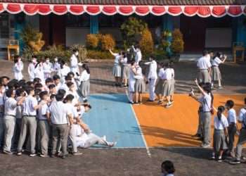 Kebijakan sekolah 5 hari di Sumut tuai kritik: Anak sekolah bukan pegawai negeri