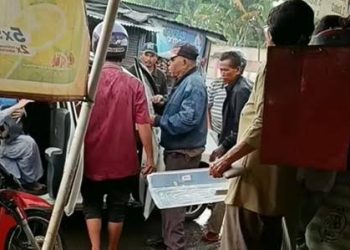 Arogansi Ojek Pangkalan, Ibu dan Bayi Dipaksa Turun dari Taksi Online di Tengah Hujan