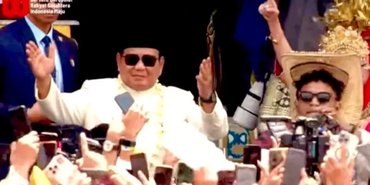 Prabowo dan Tamu Negara Bergoyang Tabola Bale di Istana Merdeka
