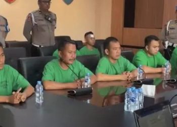 Diperiksa Propam, Ini Tampang 7 Brimob yang Melindas Ojol Sampai Meninggal Dunia