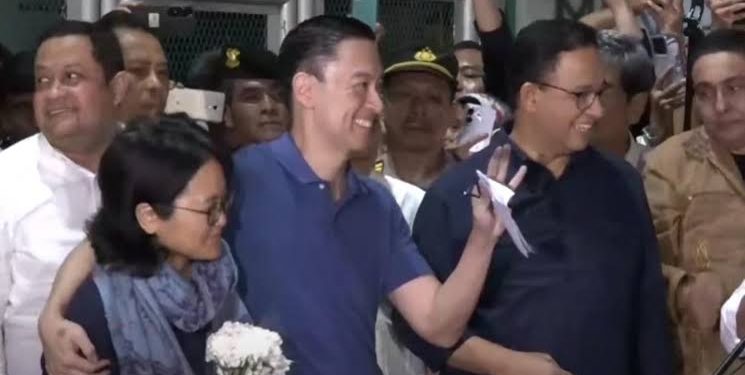 Akhirnya! Tom Lembong Resmi Bebas Usai Terima Abolisi dari Presiden Prabowo
