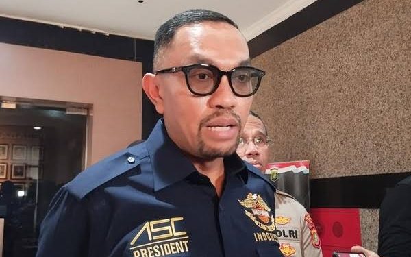 Ahmad Sahroni: Orang yang Mau Bubarkan DPR Adalah Orang Tolol Sedunia