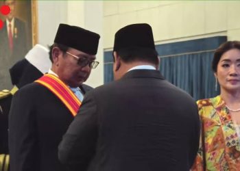 Eks Koruptor Burhanuddin Abdullah Terima Bintang Mahaputera Dari Prabowo, Picu Kontroversi