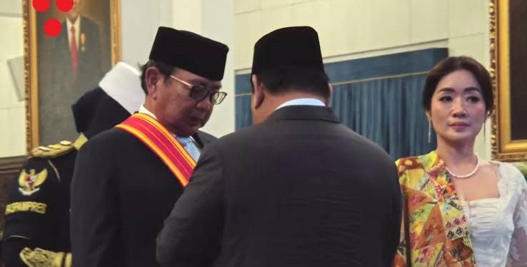 Eks Koruptor Burhanuddin Abdullah Terima Bintang Mahaputera Dari Prabowo, Picu Kontroversi