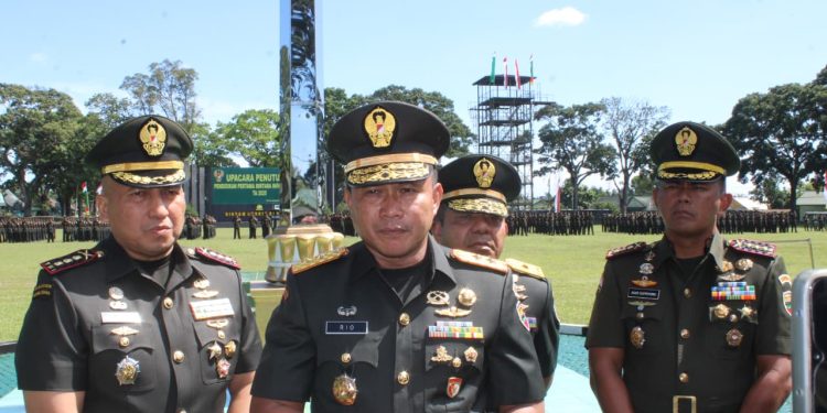 Pangdam I/BB Tutup Pendidikan Dikmaba TNI AD TA 2025, 595 Prajurit Resmi Dilantik