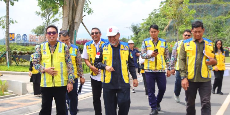 Senator M Nuh Tinjau Progres Bendungan Lau Simeme, dan Berdialog dengan Masyarakat Sekitar Bendungan