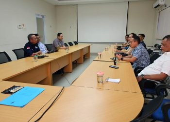 Kunjungan Dir Ops PT Macan Sejahtera Cahaya ke PT Inecda: Tinjau Lapangan, Beri Motivasi Hingga Berikan Reward ke Pekerja