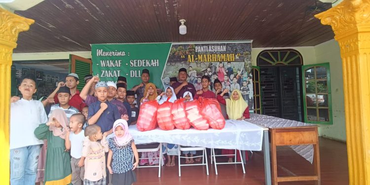 PT Macan Sejahtera Cahaya Berbagi Ratusan Nasi Kotak di Tiga Panti Asuhan Kota Medan