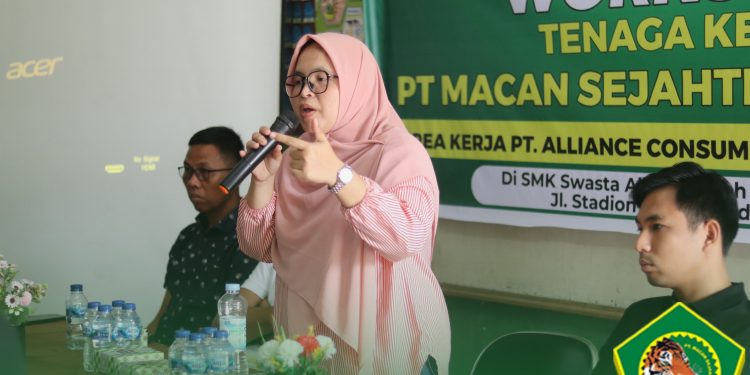 Workshop di Mts Alwasliyah, PT Macan Sejahtera Cahaya dan PT Alliance Siap Cetak Tenaga Kerja Handal