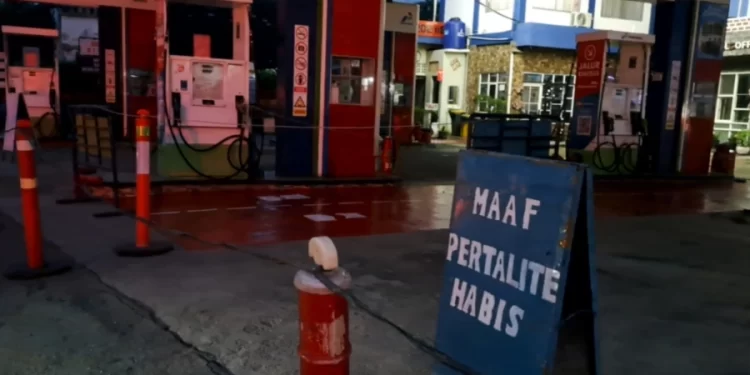Habis Banjir BBM di Medan Mulai Langka, Sejumlah SPBU Terpaksa Tutup.