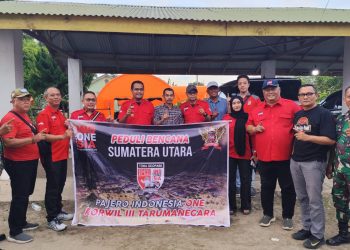 Pajero Indonesia One Korwil III Tarumanegara Salurkan Bantuan untuk Korban Banjir di Langkat