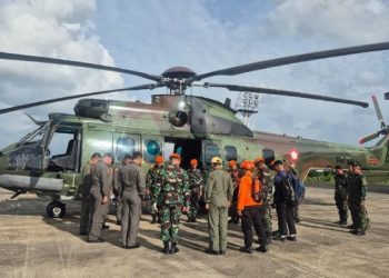 TNI AU Kerahkan 79 Personel Pasgat untuk Evakuasi Pesawat ATR 42-500 di Sulsel