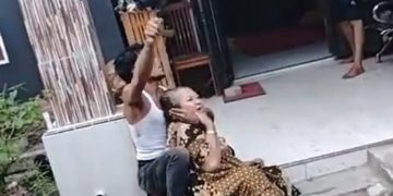 Lansia Disandera Pria Bersenjata Parang di Labusel, Videonya Viral