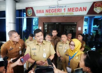 Mulai dari Nias, Bobby Nasution Targetkan Sekolah Gratis Se-Sumut 2027