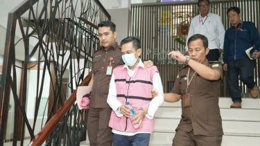 Kejati Sumut Tetapkan dan Tahan Tersangka Baru Kasus Korupsi Waterfront City Samosir