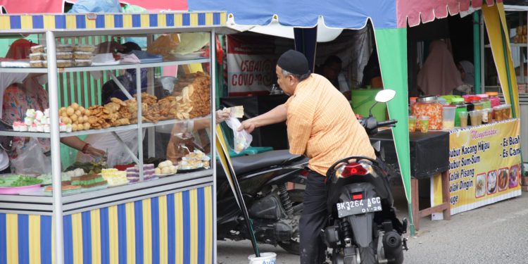 Ramadan 1447 H: 5 Lokasi Berburu Takjil Paling Ramai di Kota Medan