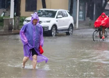 Awal Ramadan 2026, BMKG Ingatkan Ancaman Banjir Rob dan Hujan Lebat di Sumut