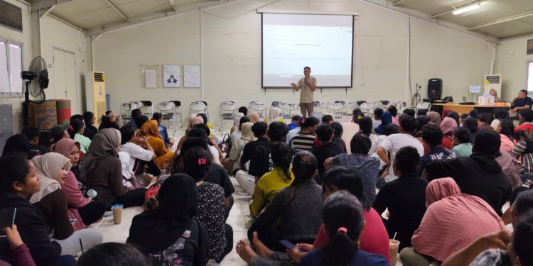 PT Macan Sejahtera Cahaya Sosialisasikan PKWT dan Penggunaan APD kepada 160 Pekerja