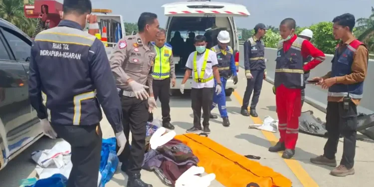 Kecelakaan Maut di Tol Indrapura–Kisaran, 4 Orang Tewas dan 3 Luka Berat
