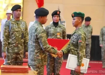 Prajurit TNI Juara Hafalan Al-Qur’an 30 Juz Dapat Kenaikan Pangkat Luar Biasa