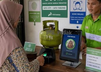 DPR Usul Pembelian LPG 3 Kg Gunakan Sidik Jari atau Retina Mata