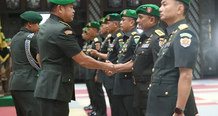 Empat Perwira Tinggi TNI AD Resmi Menempati Posisi Baru, KSAD Tekankan Adaptasi Cepat