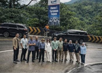 Rombongan Pejabat Hentikan Lalu Lintas demi Foto di Sitinjau Lauik, 2 Polisi Pengawal Diperiksa Propam