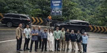 Rombongan Pejabat Hentikan Lalu Lintas demi Foto di Sitinjau Lauik, 2 Polisi Pengawal Diperiksa Propam