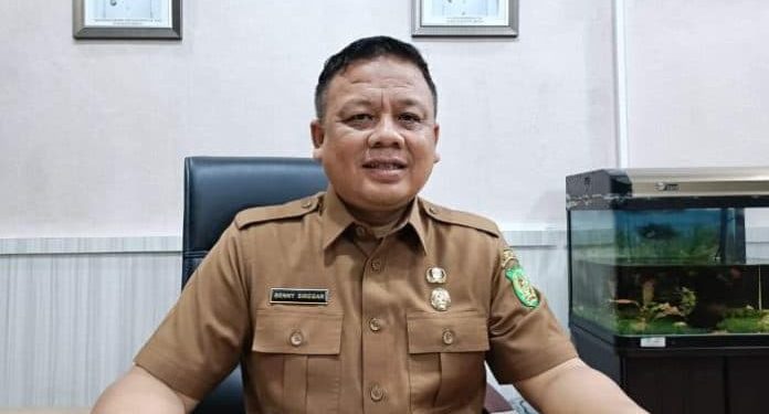 Wali Kota Medan Rico Waas Copot Benny Sinomba Paman Bobby Nasution dari Kadisdikbud
