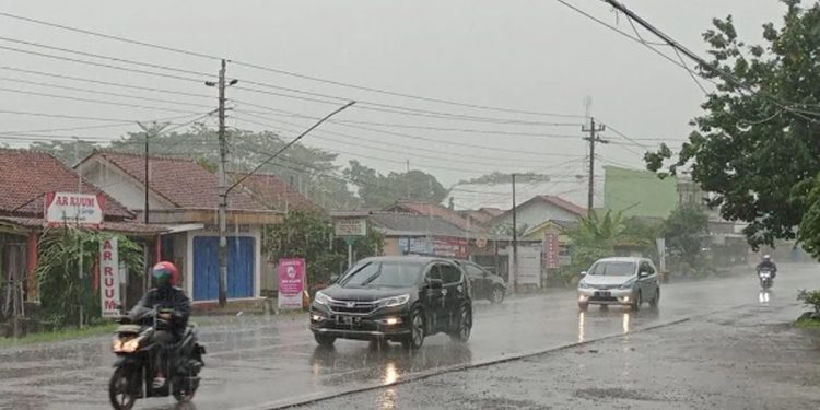 Cuaca Sumut 15 Mei 2026, BMKG Prediksi Hujan Ringan hingga Sedang di Sejumlah Daerah