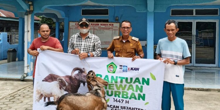 Sambut Iduladha 1447 H, PT Macan Sejahtera Cahaya Bagikan Hewan Kurban ke Empat Desa di Riau