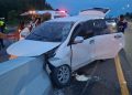 Avanza Tabrak Pembatas Tol Permai, Dua Penumpang Tewas dan Tujuh Luka-luka